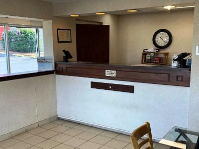 Days Inn By Wyndham Харисонбург Екстериор снимка